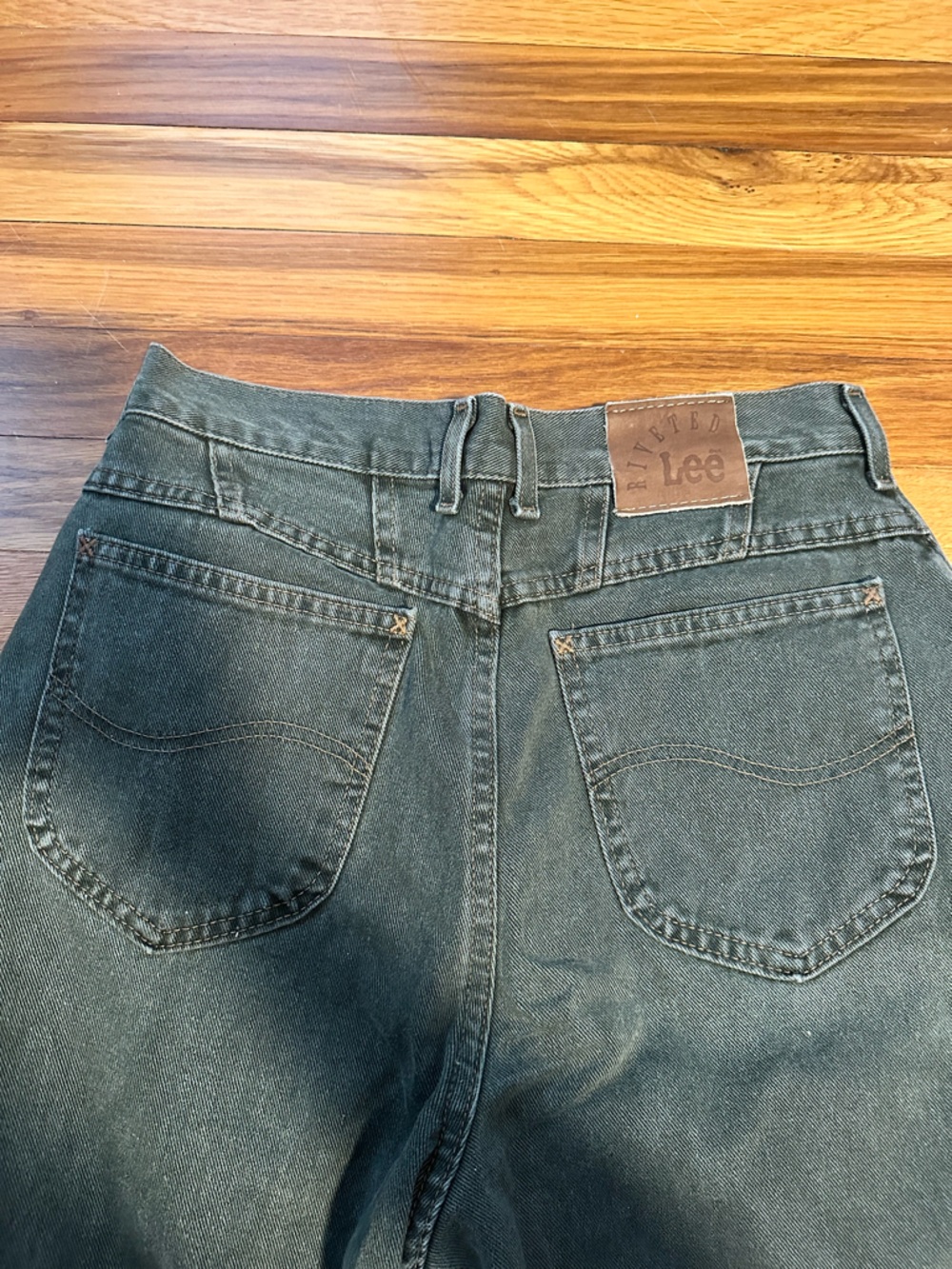 Vintage Lee Jeans in Dark Green Wash